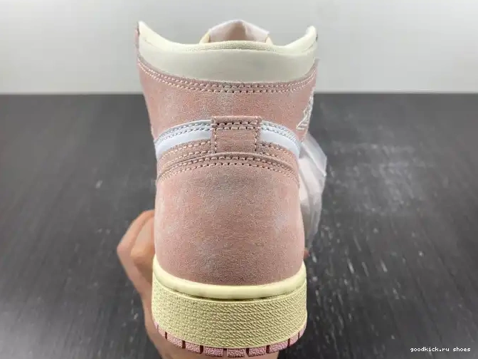 Washed Pink (Women's) FD2596-600 Retro 1 OG High Air Jordan 0418